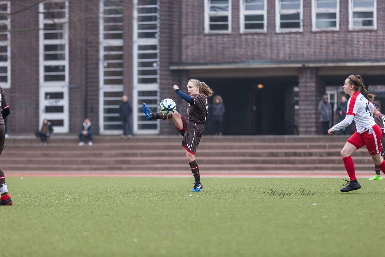 Bild 347 - B-Juniorinnen Walddoerfer - St.Pauli : Ergebnis: 4:1